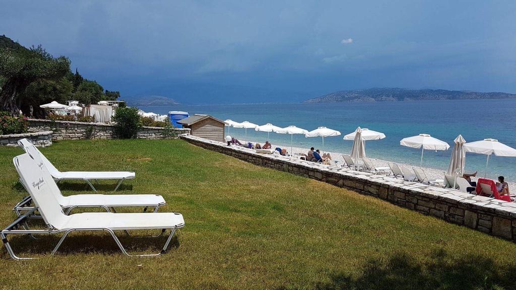 Krouzeri Beach Apartments Nisaki  Exteriör bild